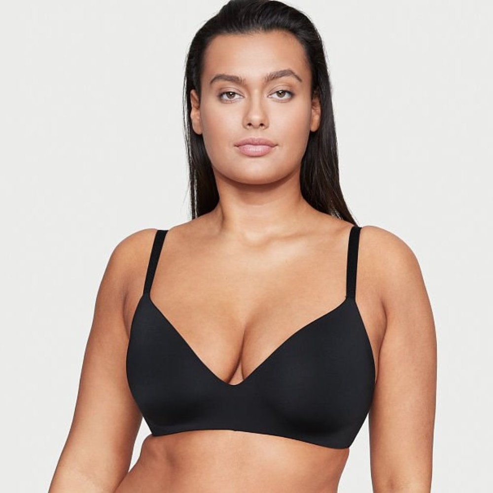 Victoria’s Secret The T-Shirt Lightly Lined Wireless Bra Black 36B